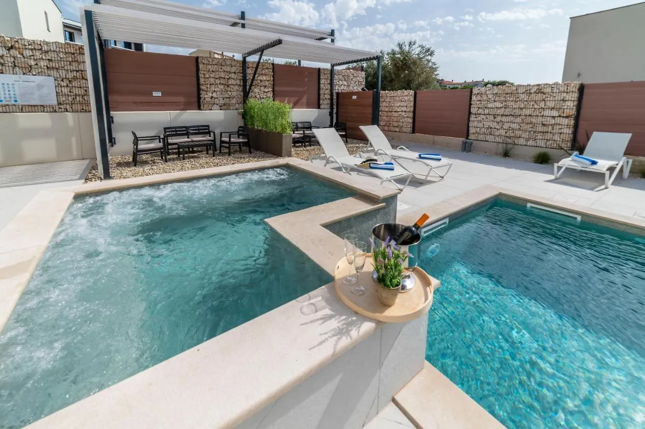 Pinna Residence - Datul Pula