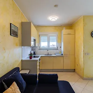  Apartment Ben1